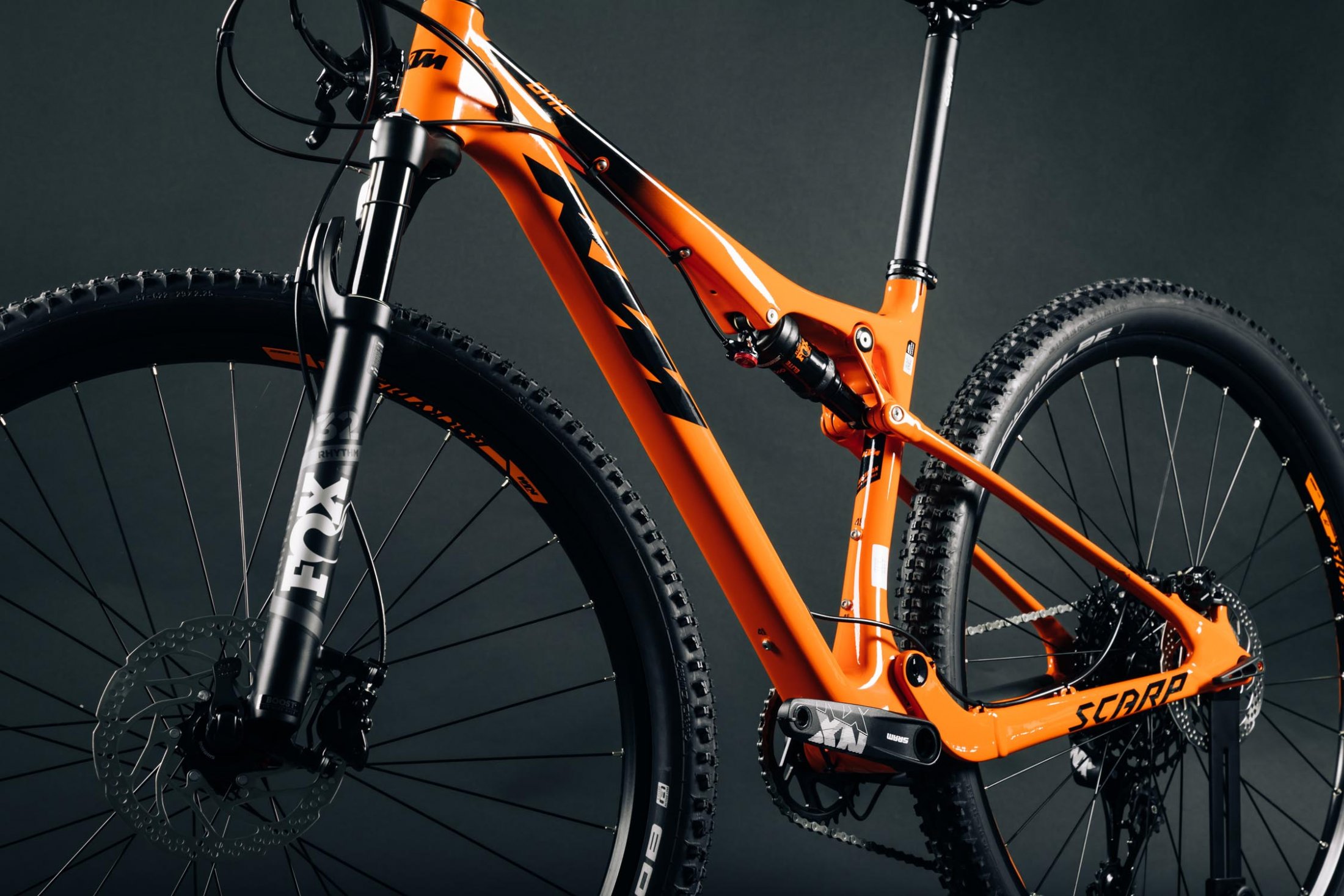 Ktm-scarp-one-1964-orange-glossy (14)