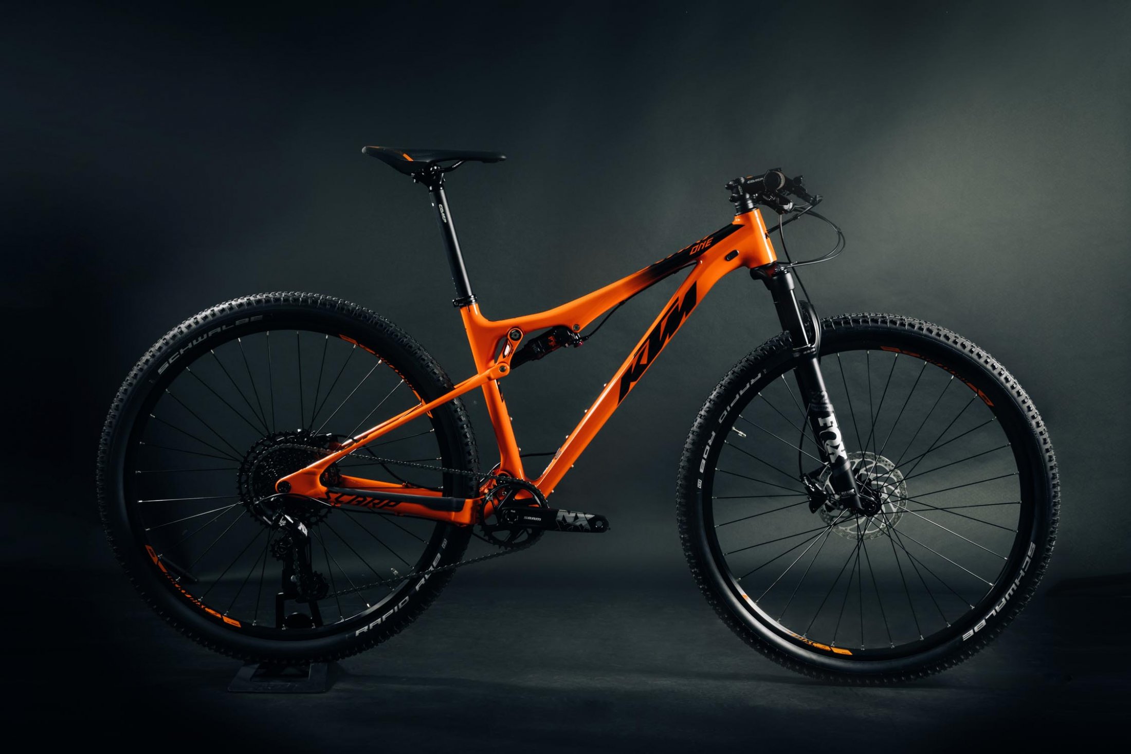 Ktm-scarp-one-1964-orange-glossy (1)