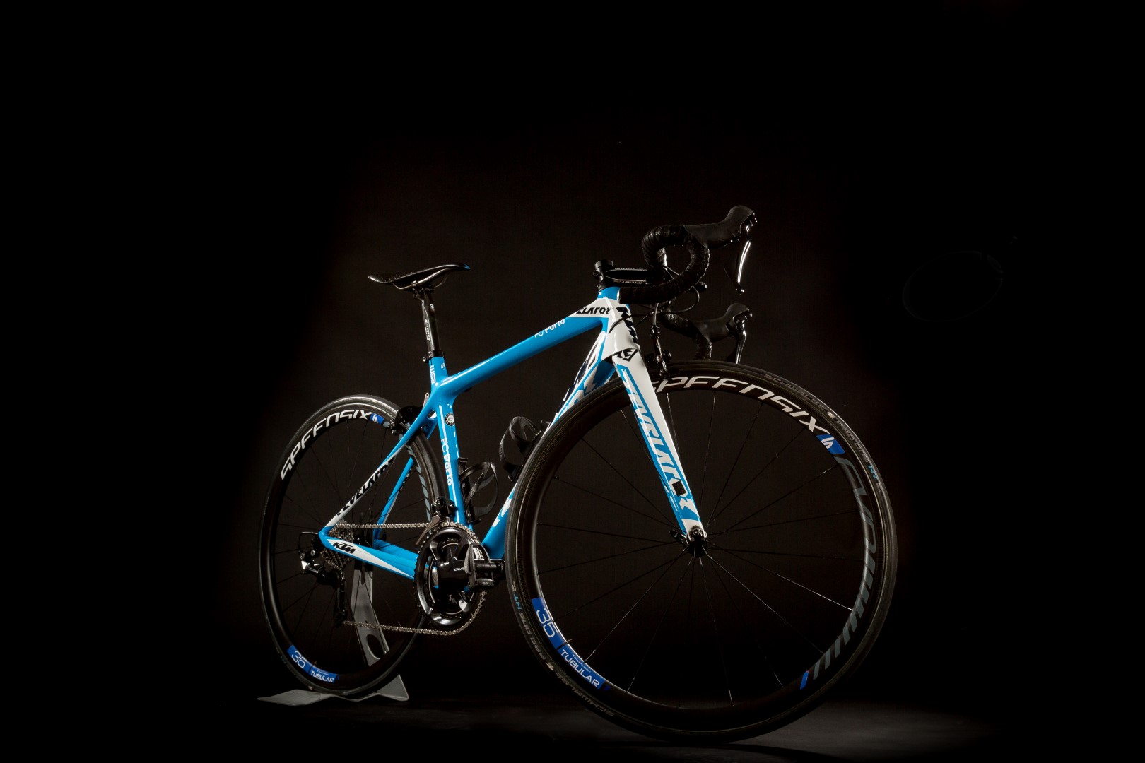 Revelator-w52-fc-porto-2017 (17)