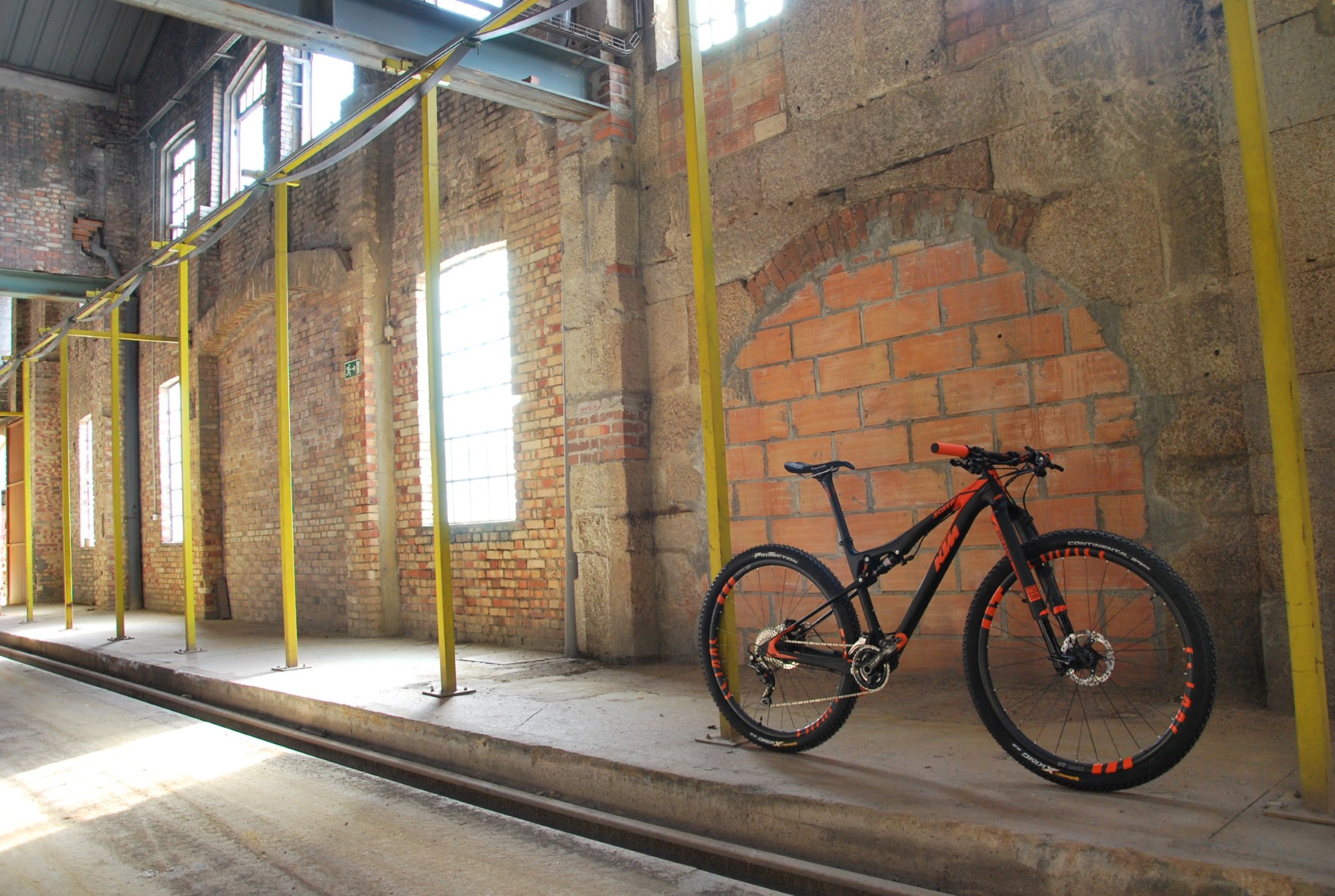 Scarp-prestige-custom (3)